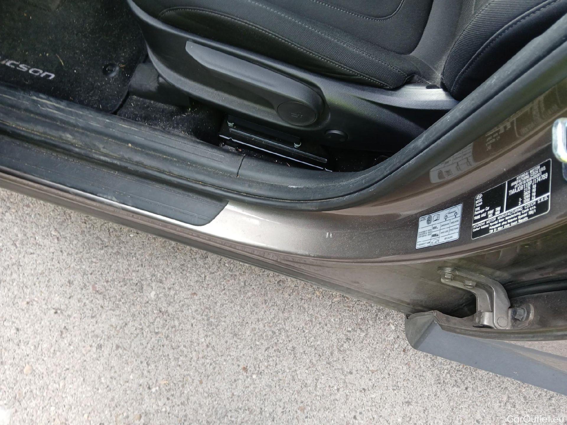  Hyundai  Tucson HYUNDAI  / 5P / 1.6 TGDI 230 CV HEV Tecno Sky Auto #2