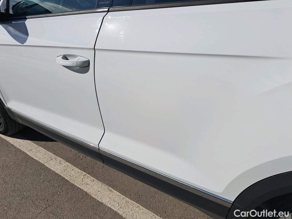  Volkswagen  T-ROC VOLKSWAGEN  / 2017 / 5P / todoterreno Sport 1.5 TSI 110kW (150CV) DSG #11