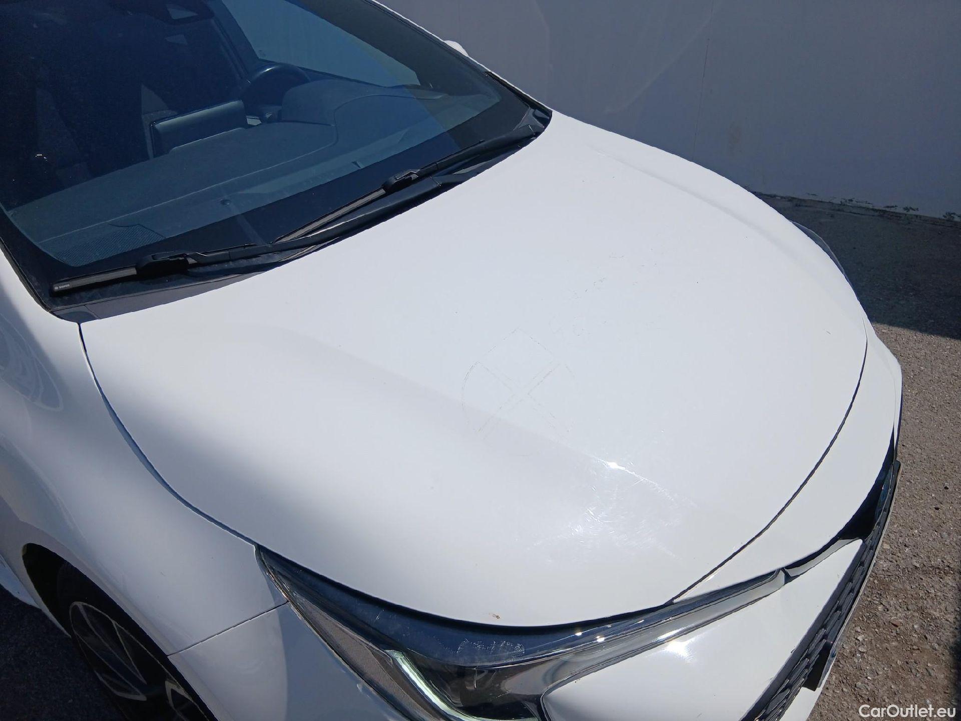 Toyota  Corolla TOYOTA  / 2019 / 5P / familiar 2.0 180H FEEL! E-CVT TOURING SPORT #1