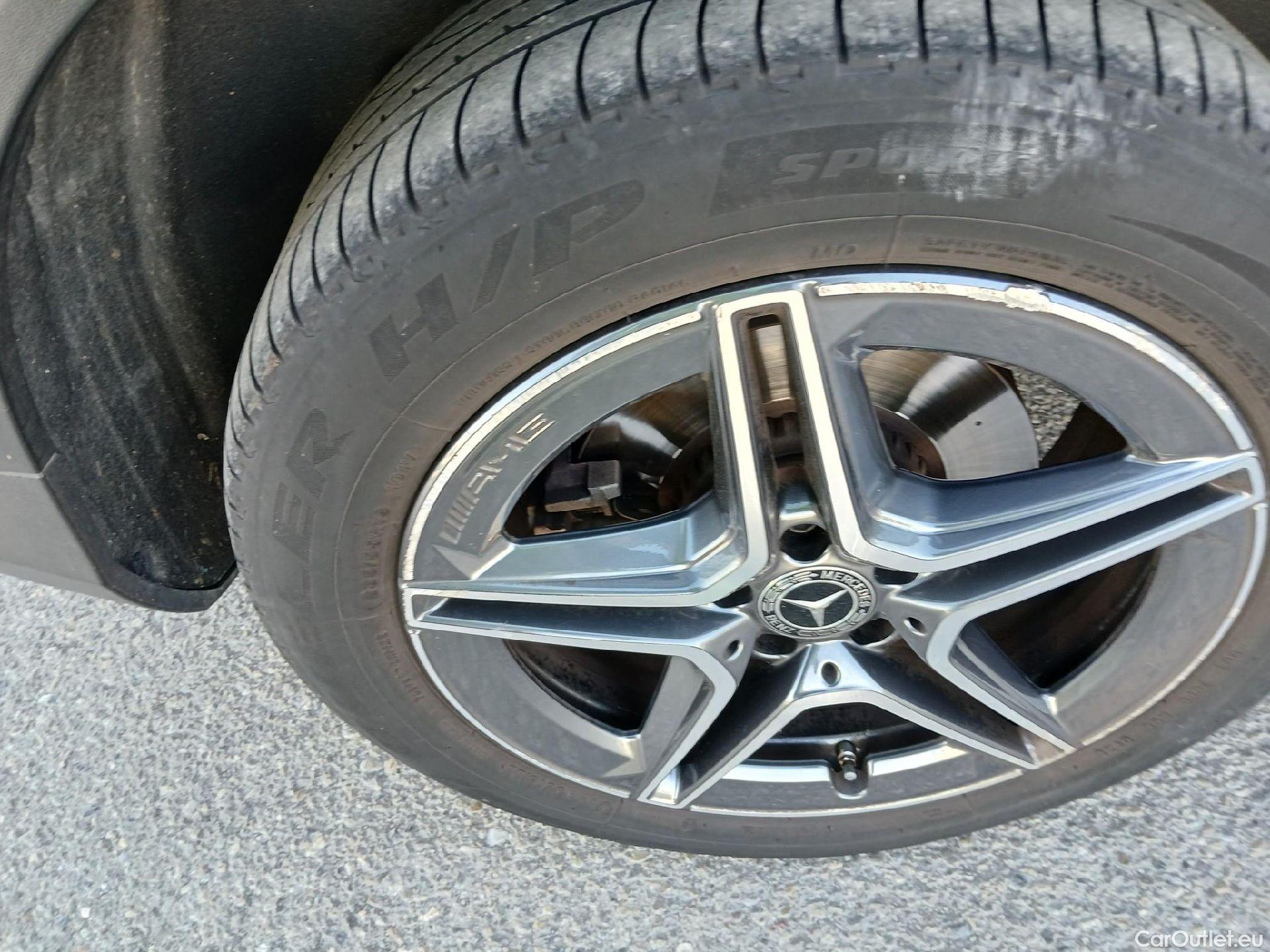  Mercedes  G-Klasee MERCEDES-BENZ Clase GLC / 2019 / 5P / todoterreno GLC 300 de 4MATIC (AC) #27