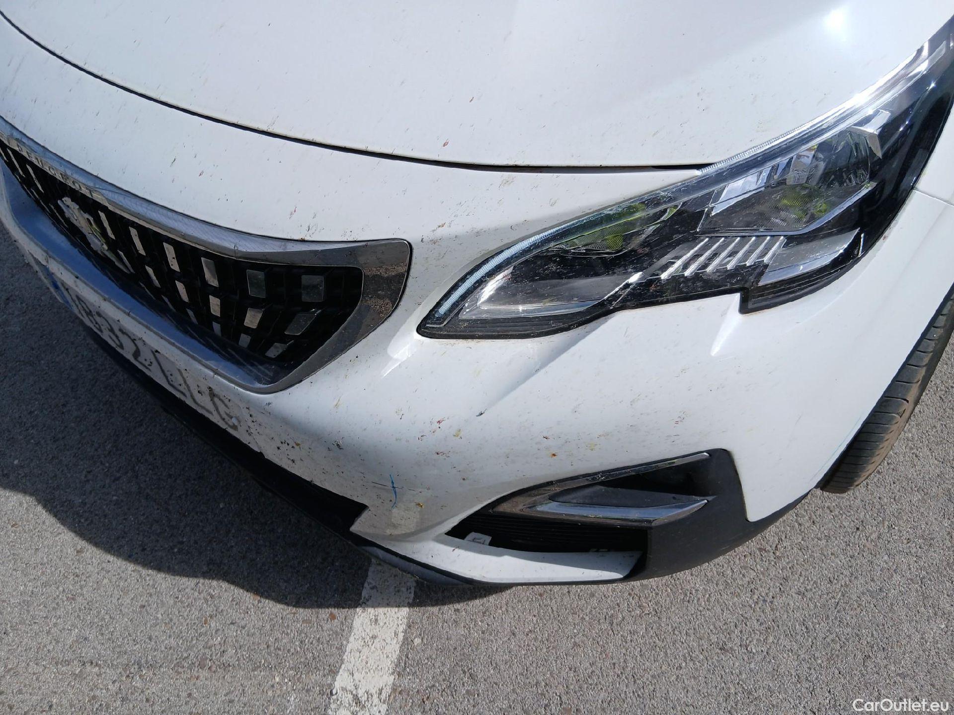  Peugeot  3008 PEUGEOT  / 2016 / 5P / todoterreno 1.5 BlueHDi 96kW (130CV) S&S Style #6
