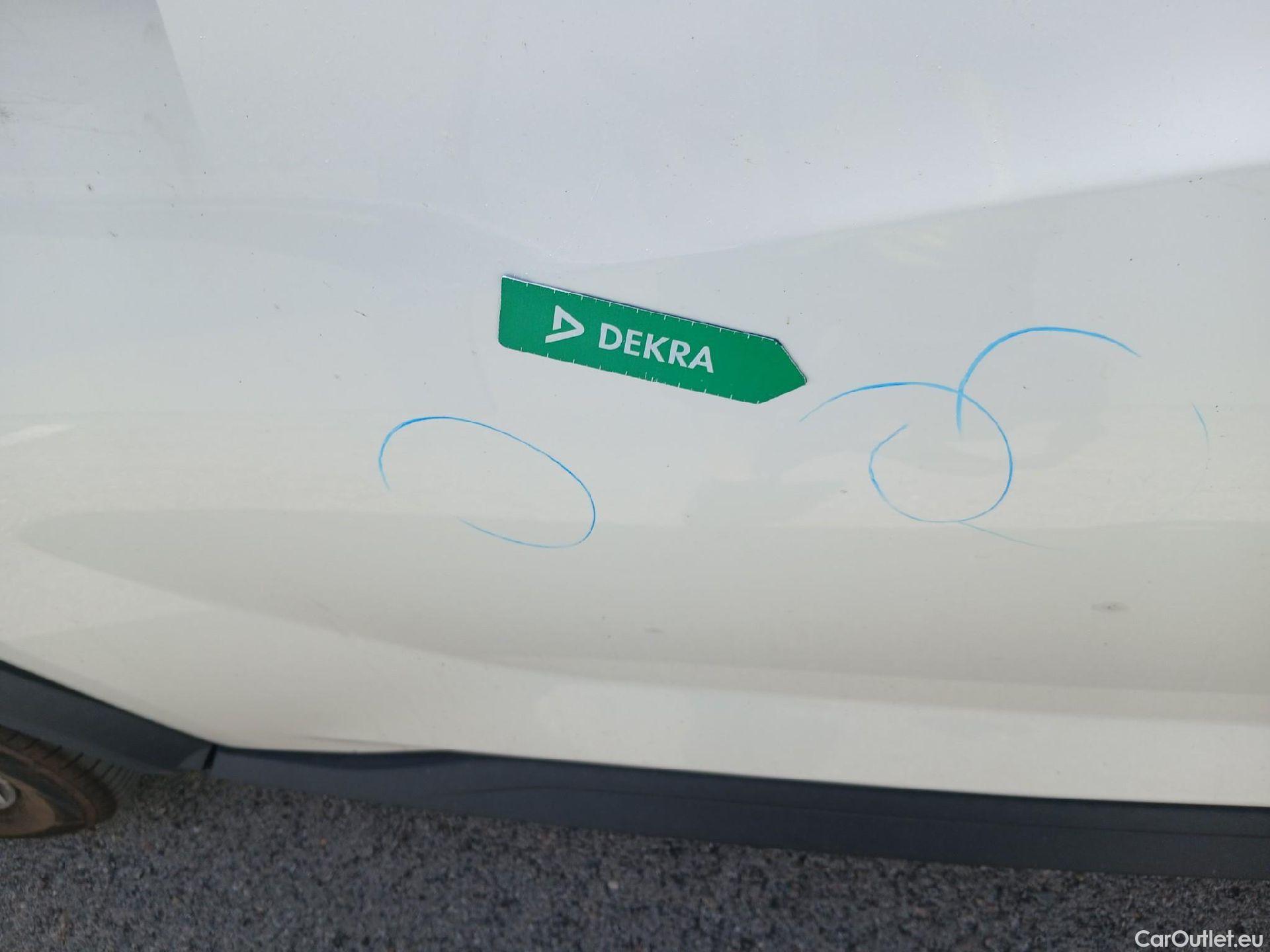  Nissan  Juke NISSAN  / 2019 / 5P / crossover DIG-T 84 kW (114 CV) DCT 7 V N-Connecta #15
