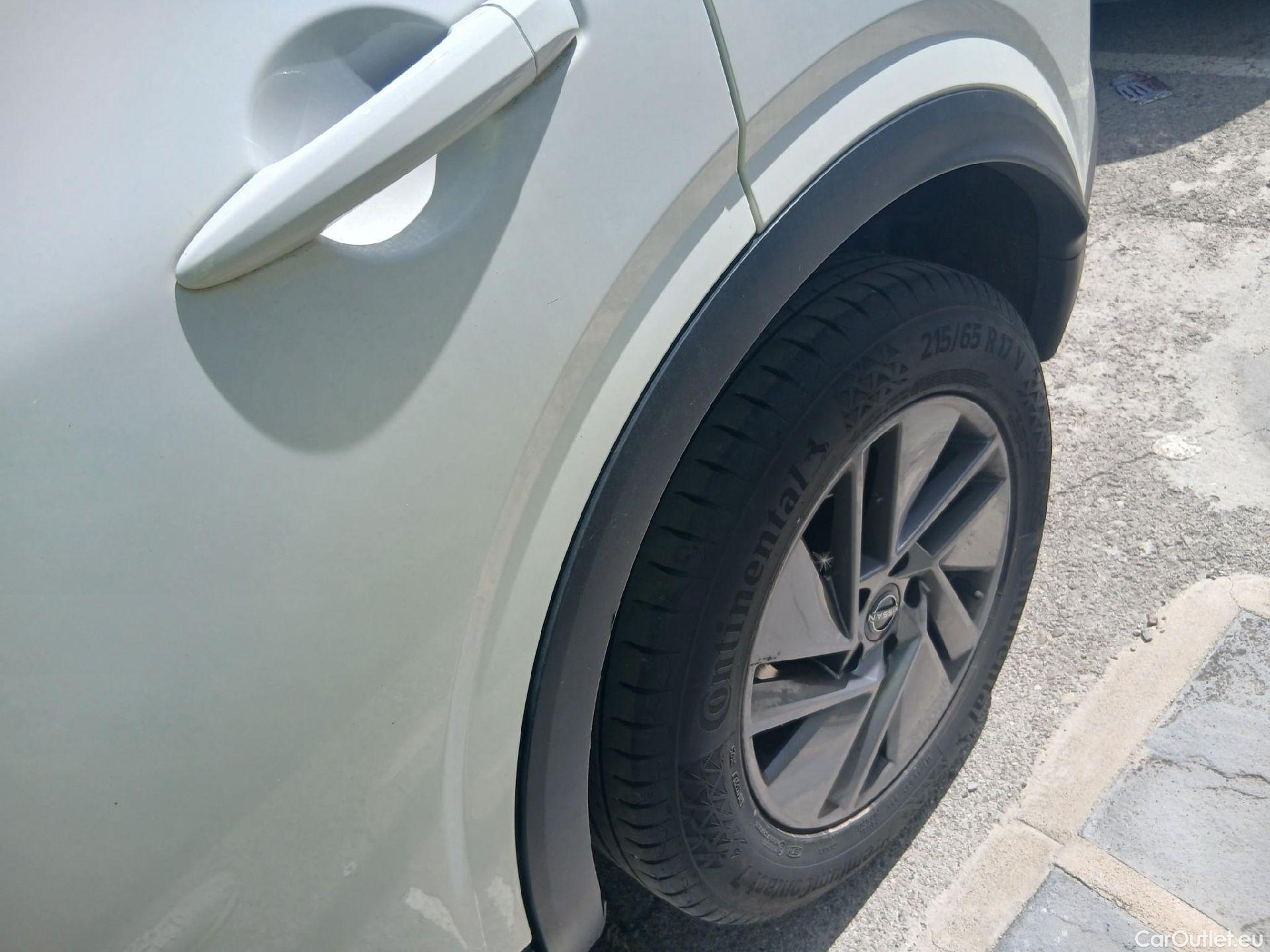  Nissan  Qashqai NISSAN  / 2021 / 5P / todoterreno DIG-T 103kW (140CV) mHEV 4x2 Acenta #6