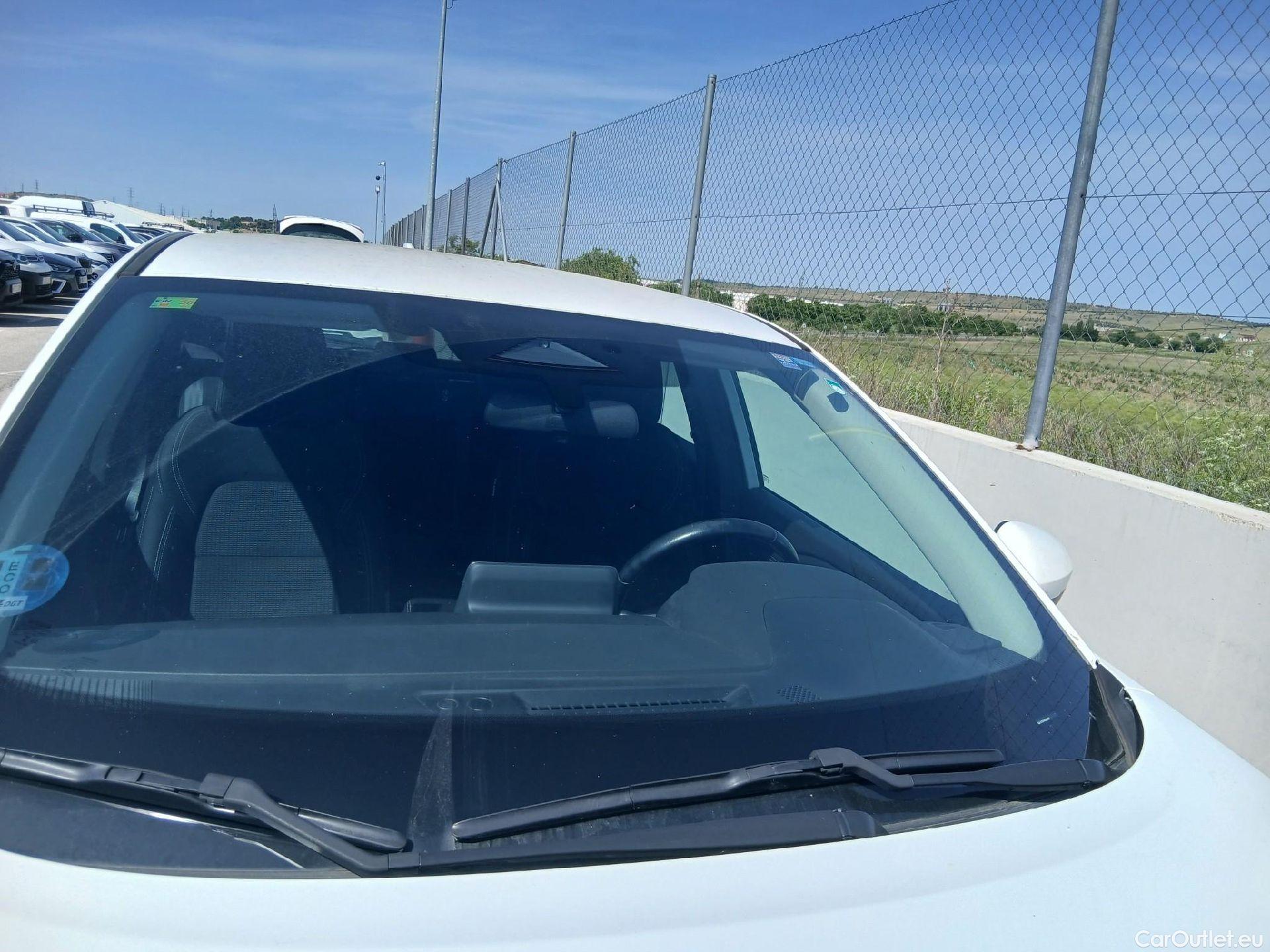  Nissan  Qashqai NISSAN  DIG-T  158 CV mHEV Xtronic Acenta / 5P #10