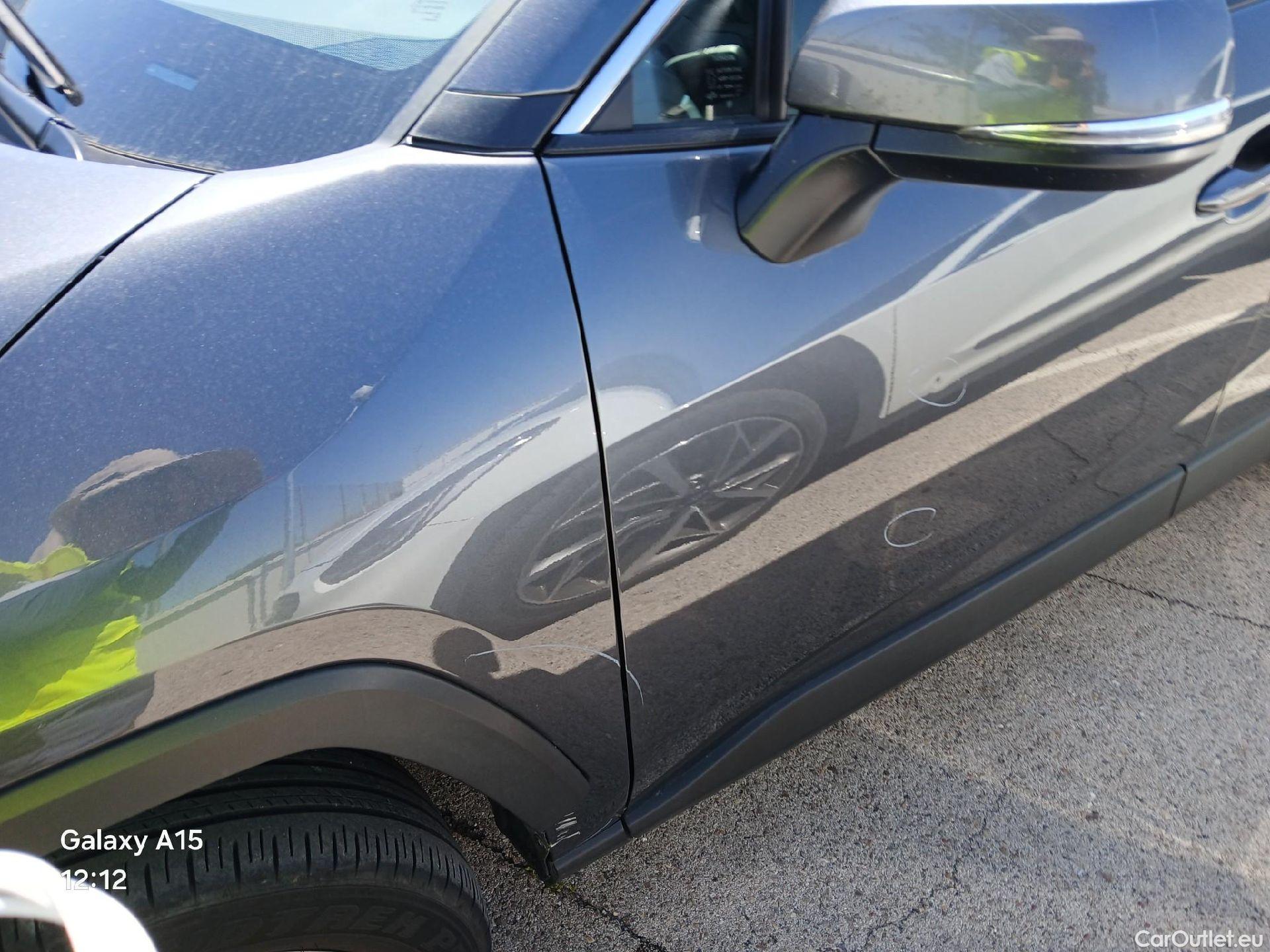  Toyota  RAV4 TOYOTA  / 2018 / 5P / todoterreno 2.5l 220H Advance #11
