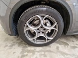  Alfa Romeo   STELVIO ALFA ROMEO / 2017 / 5P / SUV 2.2 TD 190 CV SPRINT AT8 Q4 #19
