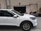  Ford  Kuga FORD  / 2019 / 5P / SUV 1.5 ECOBLUE 120CV 2WD TITANIUM AUTO #39