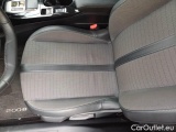  Peugeot  2008 PEUGEOT  / 2019 / 5P / CROSSOVER BLUEHDI 130 EAT8 ALLURE PACK S/S AUT. #12