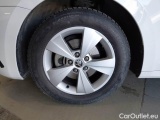  Skoda  Octavia SKODA  WAGON / 2020 / 5P / STATION WAGON 2.0 TDI EVO 85KW EXECUTIVE DSG #20