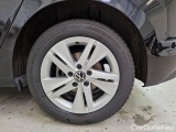  Volkswagen  Golf  VOLKSWAGEN / 2019 / 5P / BERLINA 2.0 TDI SCR 110KW LIFE DSG #19