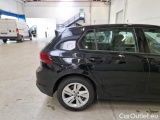  Volkswagen  Golf  VOLKSWAGEN / 2019 / 5P / BERLINA 2.0 TDI SCR 110KW LIFE DSG #56