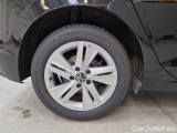  Volkswagen  Golf  VOLKSWAGEN / 2019 / 5P / BERLINA 2.0 TDI SCR 110KW LIFE DSG #85