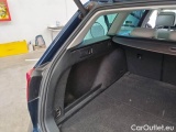  Volkswagen  Passat VOLKSWAGEN  / 2019 / 5P / STATION WAGON VAR. 2.0 TDI SCR EVO 110KW EXECUTIVE DSG #102
