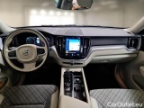  Volvo  XC60 VOLVO  / 2017 / 5P / SUV B4 D AWD GEARTR. BUSINESS PLUS #3