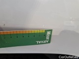  Peugeot  Boxer PEUGEOT  / 2023 / 4P / FURGONE 2.2 BLUEHDI 120 SeS 330 L2H2 #32