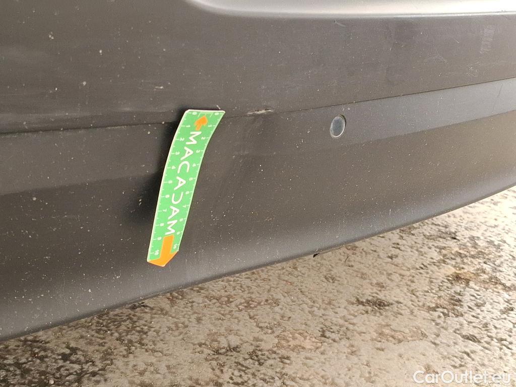  Citroen  C3 CITROEN  5p Berline PureTech 82 BVM Feel Business #2
