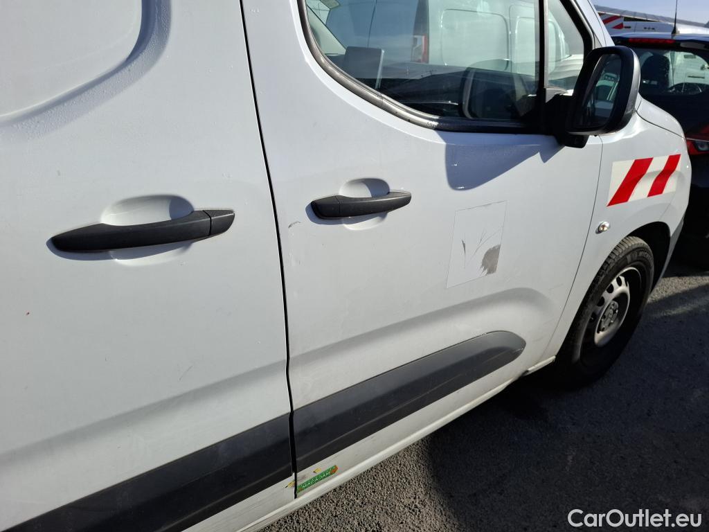  Citroen  Berlingo  Fourgon Worker M 1000 1.2 PureTech 130CV BVA8 E6d #28