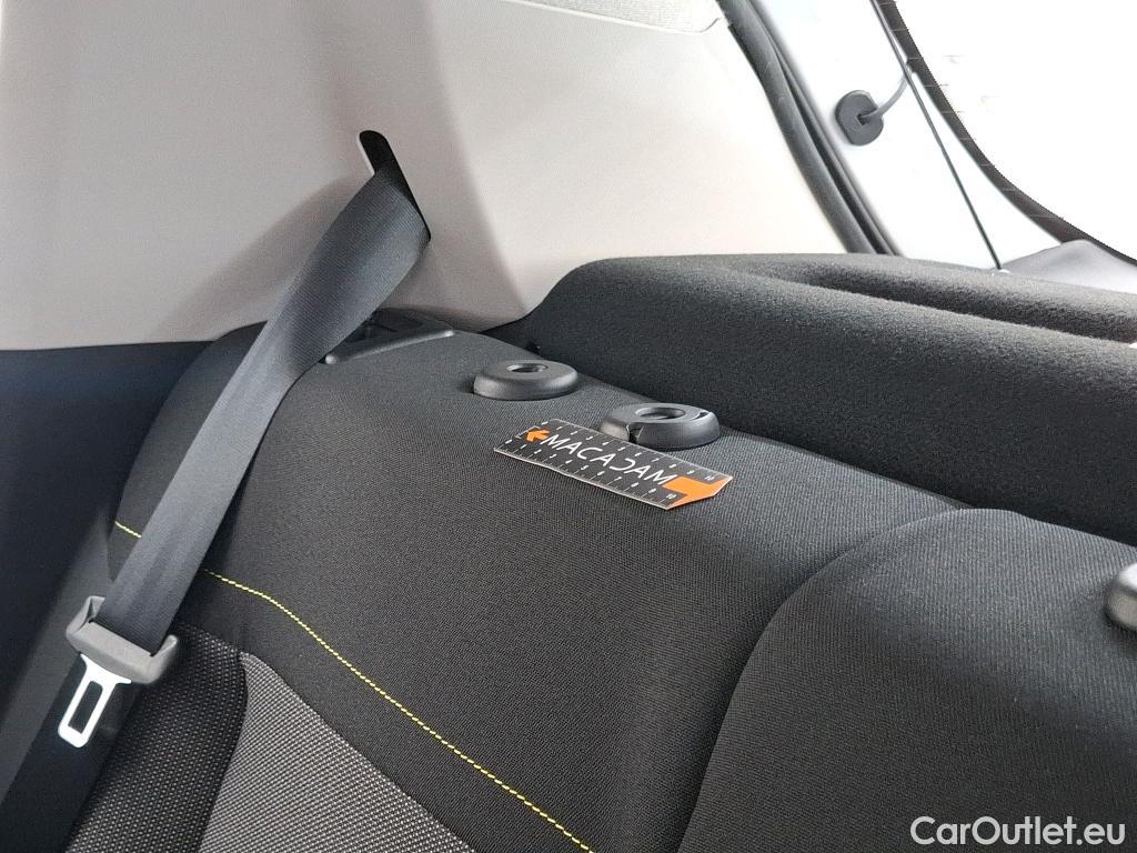  Citroen  C3  Feel Business 1.2 PureTech 80CV BVM5 E6d #18