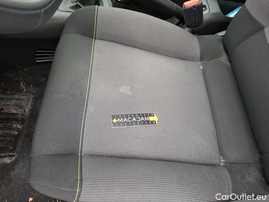  Citroen  C3  Feel Business 1.2 PureTech 80CV BVM5 E6d #25