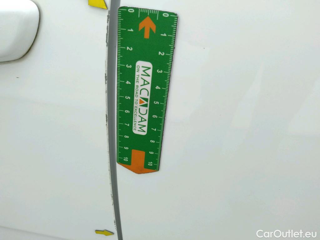  Citroen  C3 CITROEN  Société / 2020 / 5P / Berline BlueHDi 100 S&S BVM6 Feel Nav #2