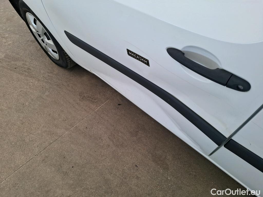  Renault  Kangoo  II Express Extra (Série Spéciale) 1.5 dCi 80CV BVM6 E6dT #32