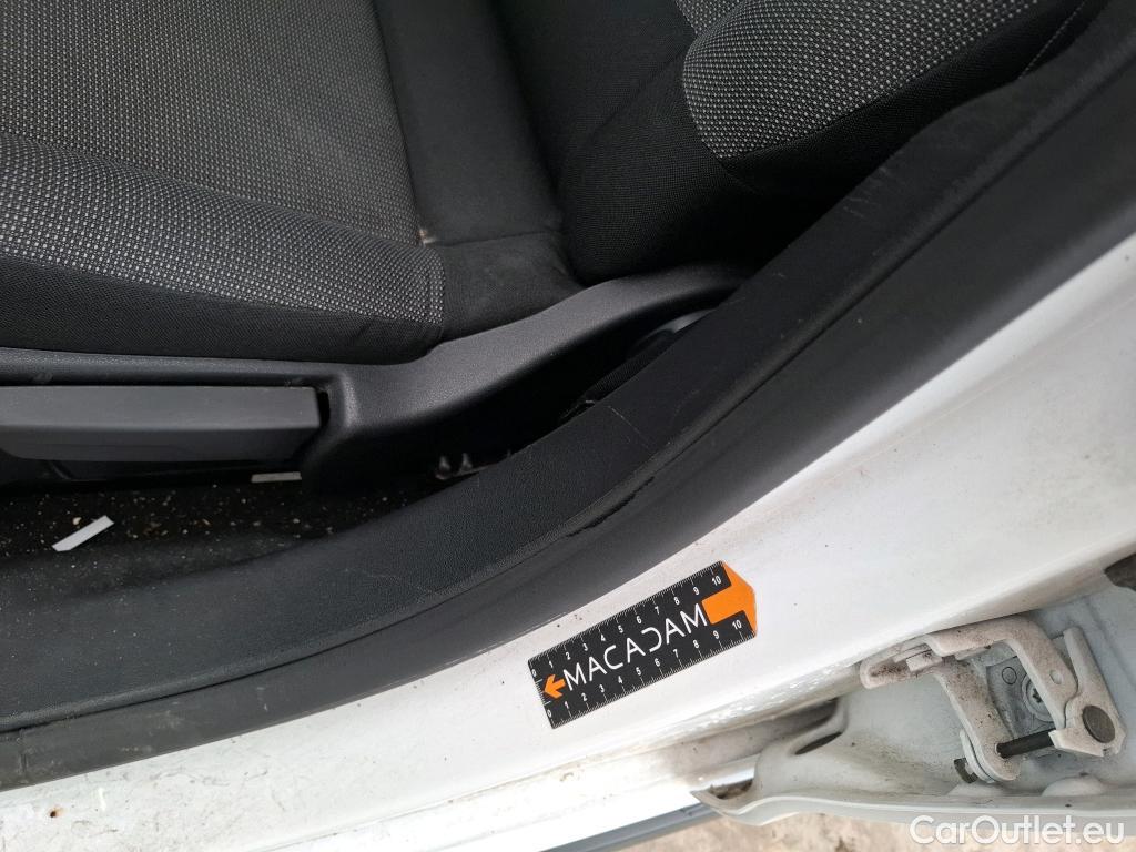  Citroen  C3  Feel Business 1.2 PureTech 80CV BVM5 E6d #21