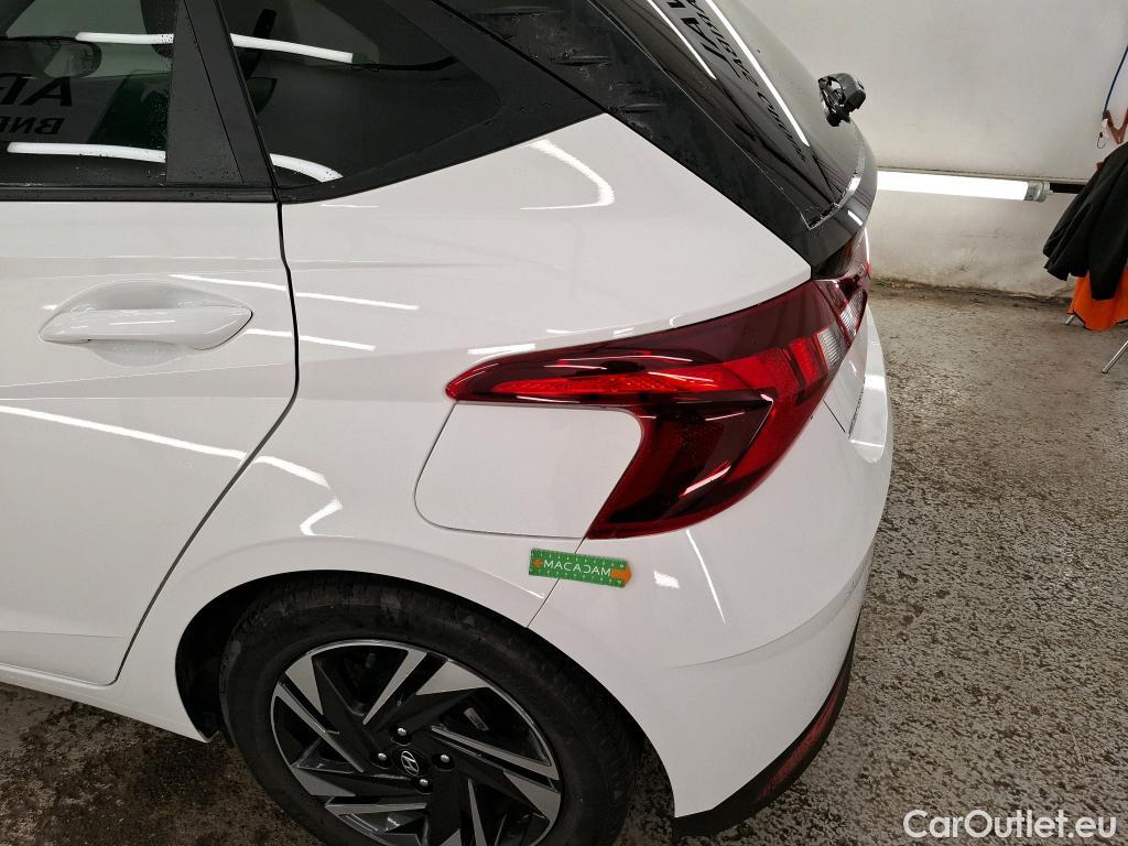 Hyundai  i20  Intuitive 1.2 85CV BVM5 E6d #1