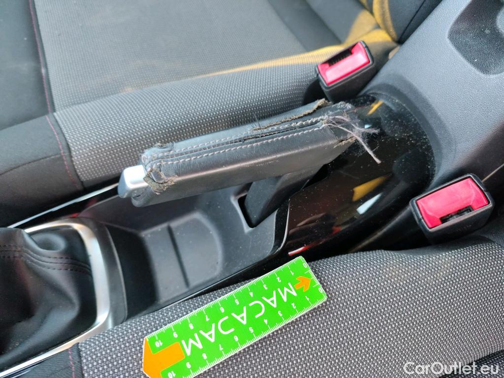  Citroen  C4 Cactus  Feel Business 1.2 PureTech 110CV BVM6 E6dT #2