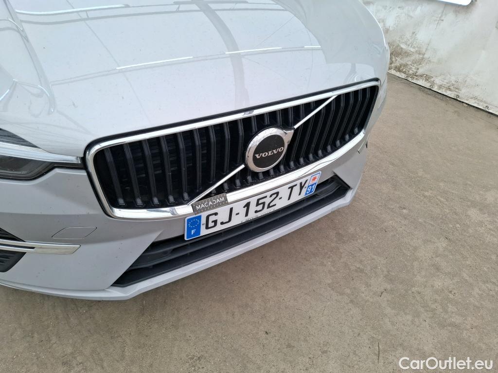  Volvo  XC60 VOLVO  5p SUV B4 AWD 197 Geartro 8 Momentum #46