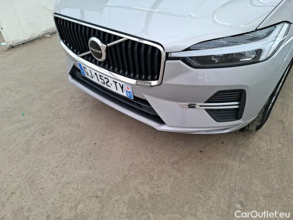  Volvo  XC60 VOLVO  5p SUV B4 AWD 197 Geartro 8 Momentum #12