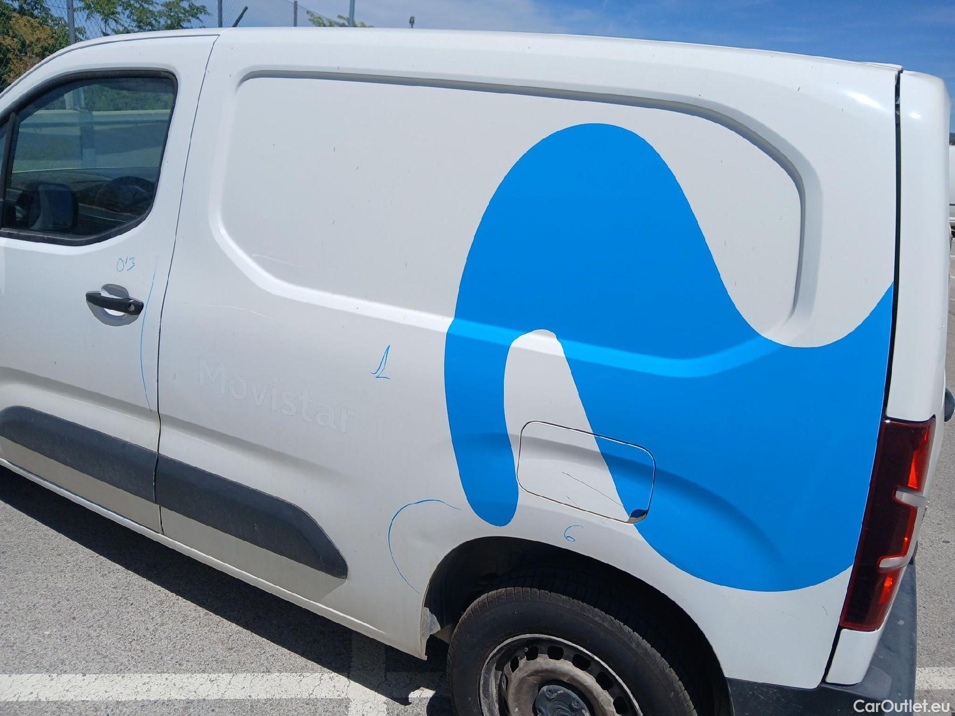  Citroen  Berlingo CITROEN  / 2018 / 4P / furgón derivado de turismo Talla M BlueHDi 100 CLUB #10