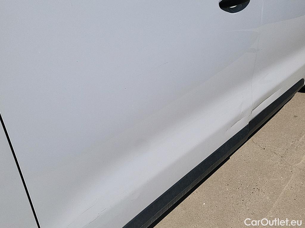  Opel  Vivaro OPEL  / 2019 / 4P / furgón 1.5 Diésel 88kW (120CV) M Std Express #9