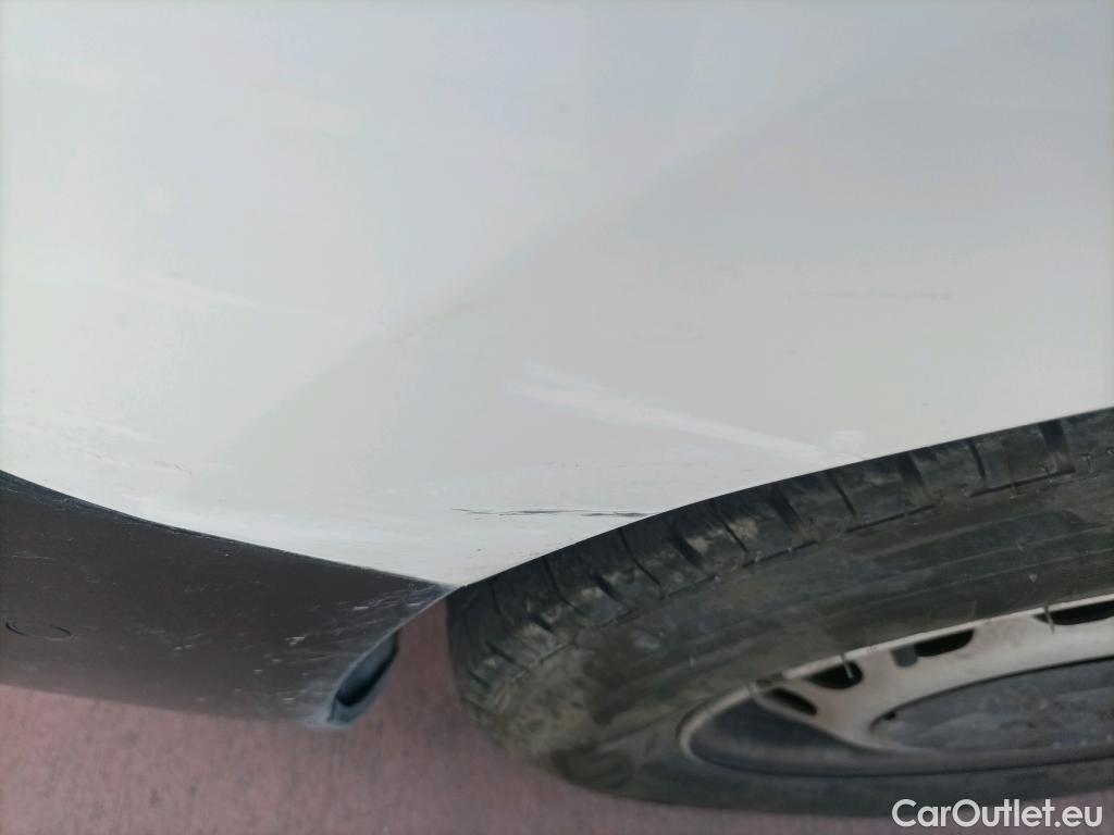  Peugeot  Expert PEUGEOT  / 2016 / 4P / furgón Furgón Premium 2.0 BlueHDi 120 Standard #10