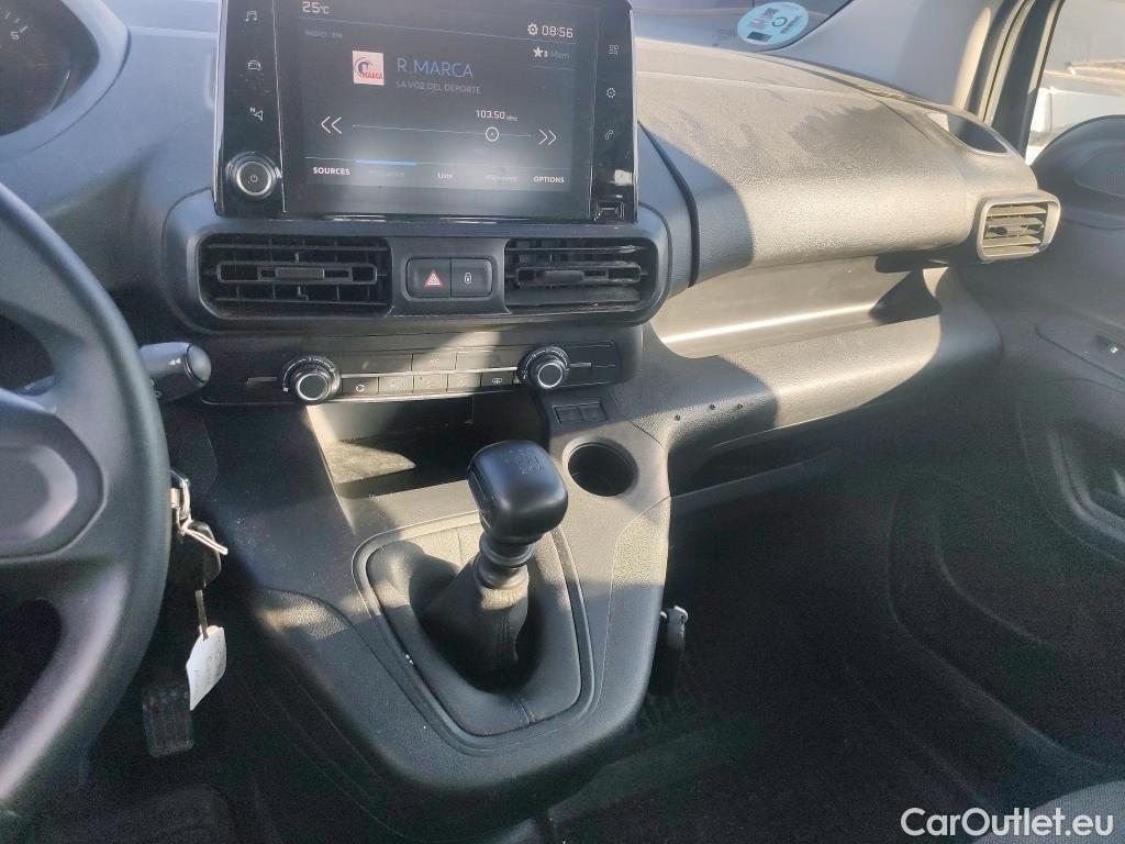  Peugeot  RIFTER PEUGEOT  / 2018 / 4P / combi Active Standard BlueHDi 73kW (IND) (CX2) #20