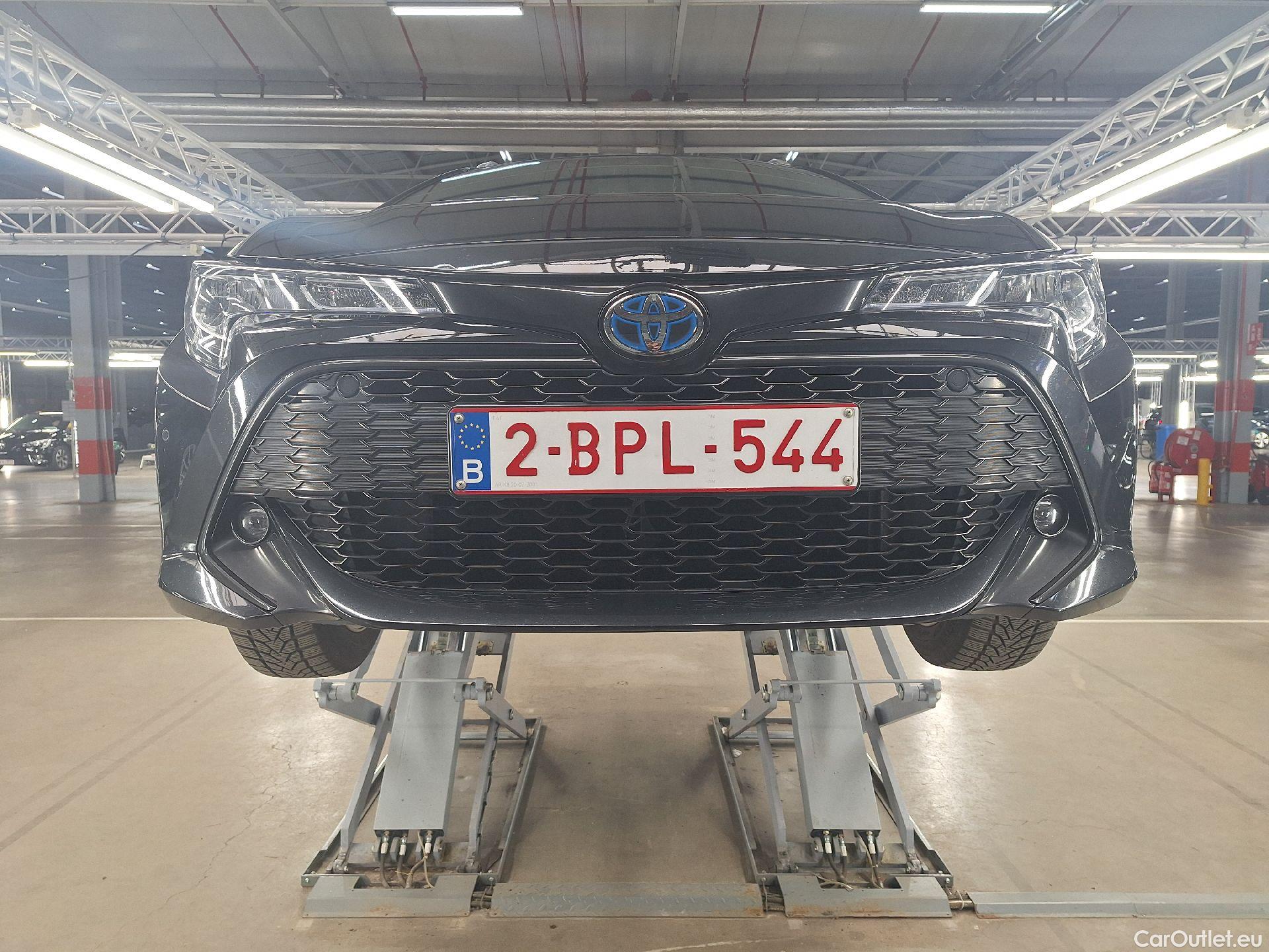  Toyota  Corolla Toyota,  TS '19, Toyota  Touring Sports 1.8 Hybrid Dynamic e #28