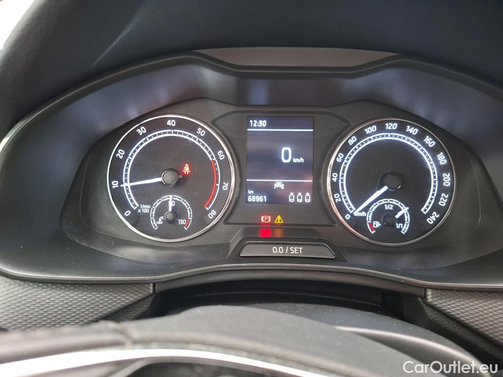  Skoda  KAMIQ  Ambition 1.0 TSI 110CV BVM6 E6d #8