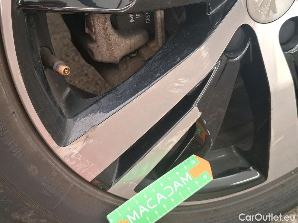  Peugeot  3008  II GT 1.5 HDi 130CV BVA8 E6d #39