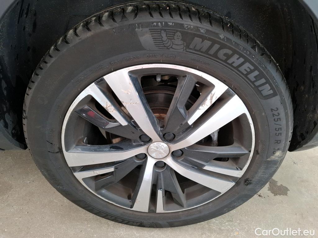  Peugeot  5008  GT Line 1.2 PureTech 130CV BVA8 7 Sieges E6d #13