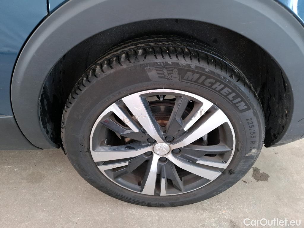  Peugeot  5008  GT Line 1.2 PureTech 130CV BVA8 7 Sieges E6d #12