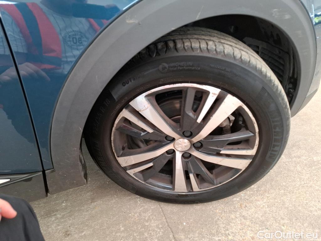  Peugeot  5008  GT Line 1.2 PureTech 130CV BVA8 7 Sieges E6d #26