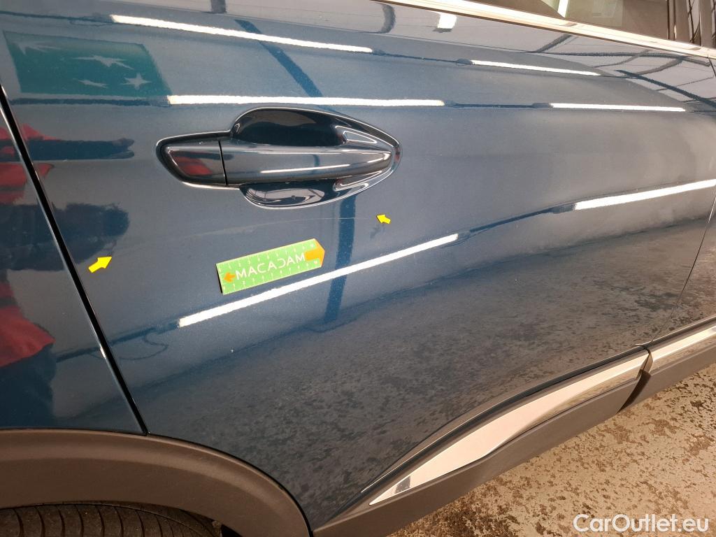  Peugeot  5008 PEUGEOT  / 2020 / 5P / SUV PureTech 180 S&S EAT8 GT Pack #46