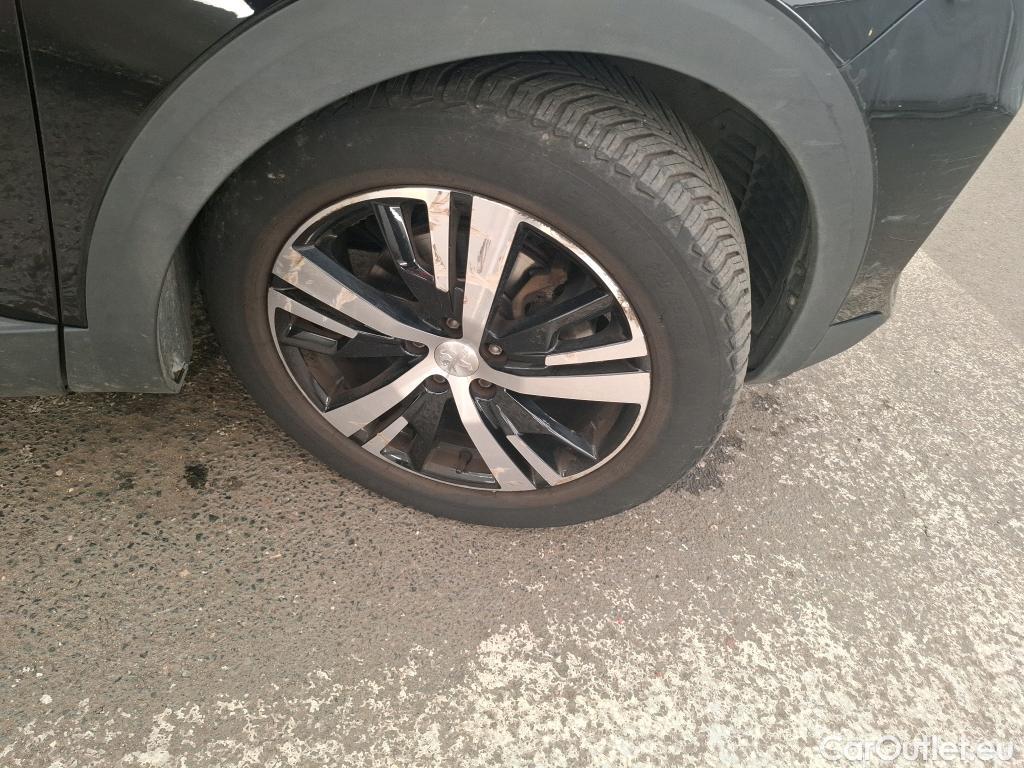  Peugeot  3008  II GT 1.5 HDi 130CV BVA8 E6d #44