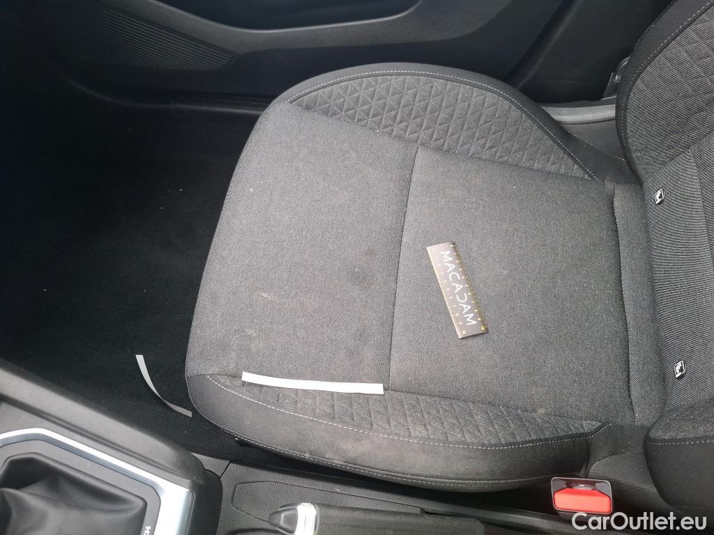  Renault  Clio  V Business 1.6 E-TECH Hybrid 140CV BVA6 E6d #48