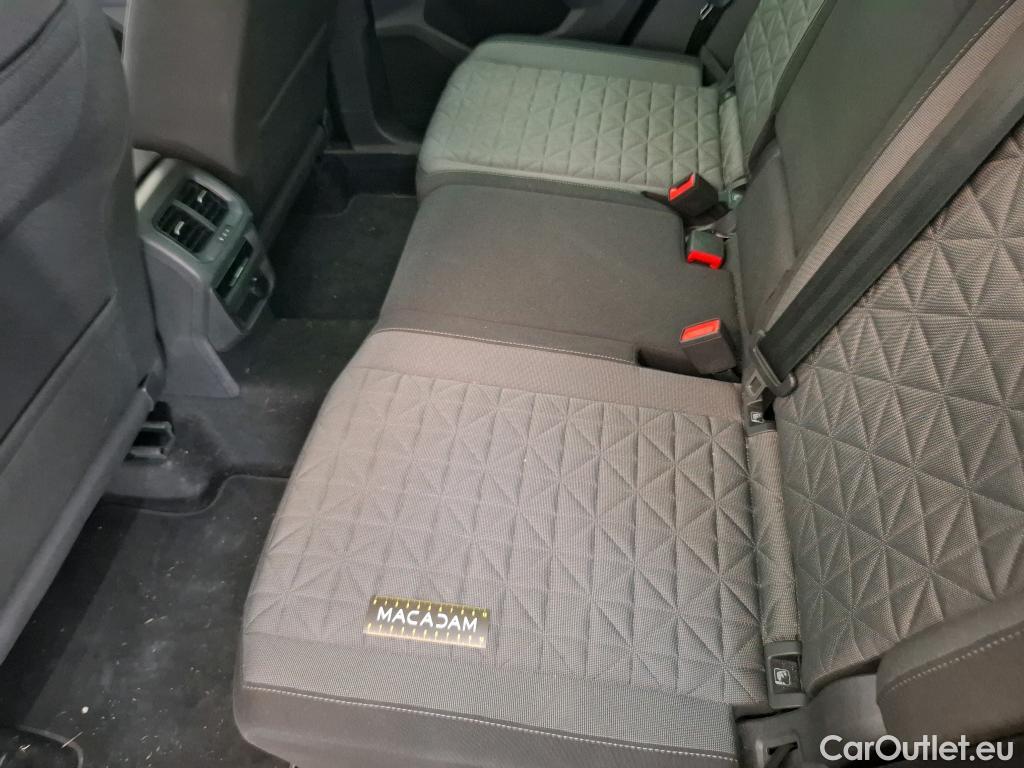  Volkswagen  Tiguan VOLKSWAGEN  / 2020 / 5P / SUV 2.0 TDI 150 DSG7 Life Business #17