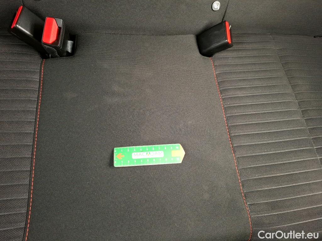  Peugeot  208  Active Business 1.2 PureTech #42