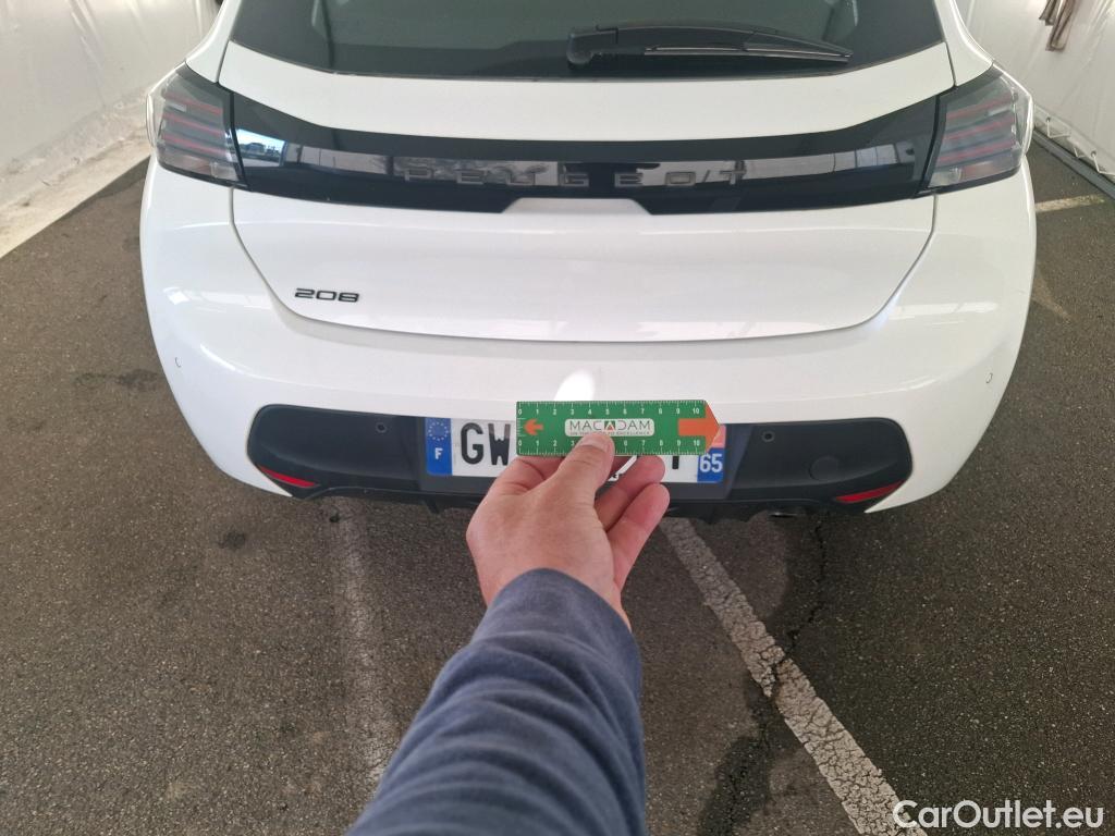  Peugeot  208 PEUGEOT  / 2023 / 5P / Berline PureTech 100 S&S Active #26