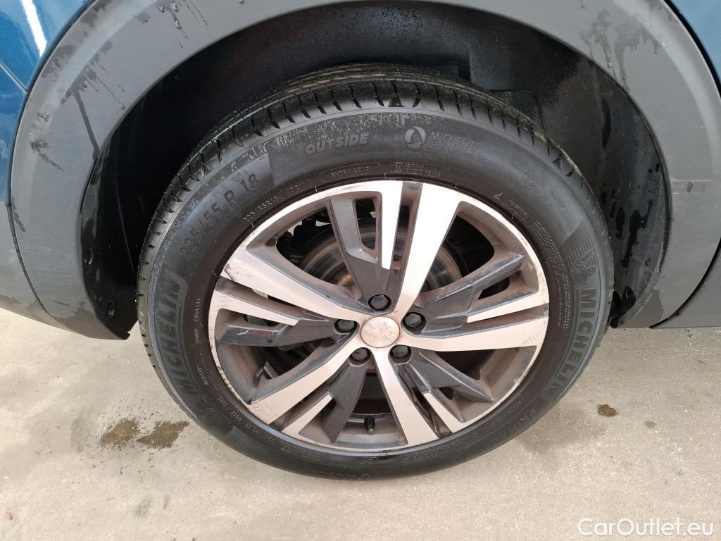  Peugeot  5008  GT Line 1.2 PureTech 130CV BVA8 7 Sieges E6d #21