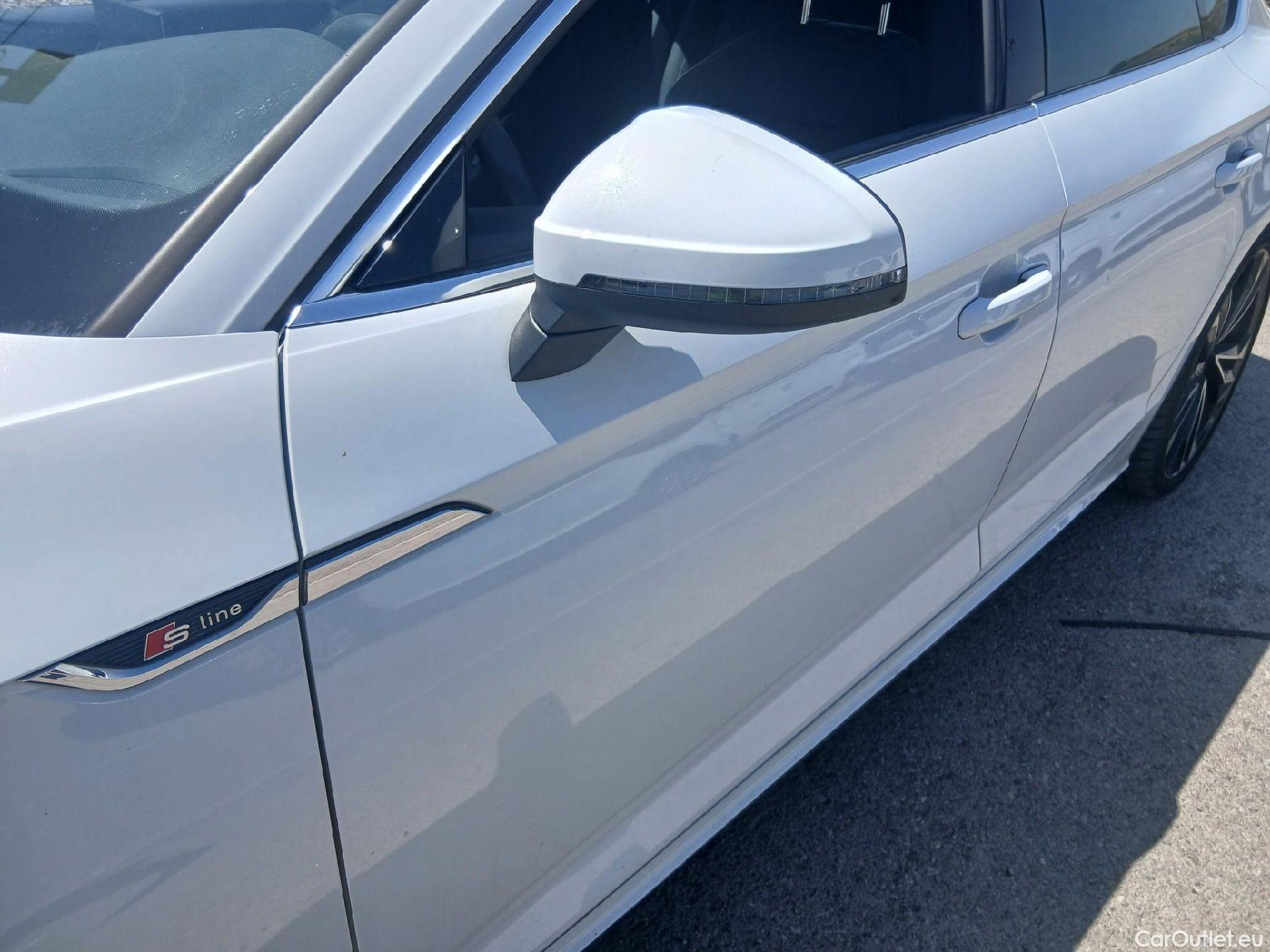  Audi  A5 Sportback AUDI A5 / 2019 / 5P / berlina con portón S Line 50 TDI 210kW quattro tiptr Sportb #10
