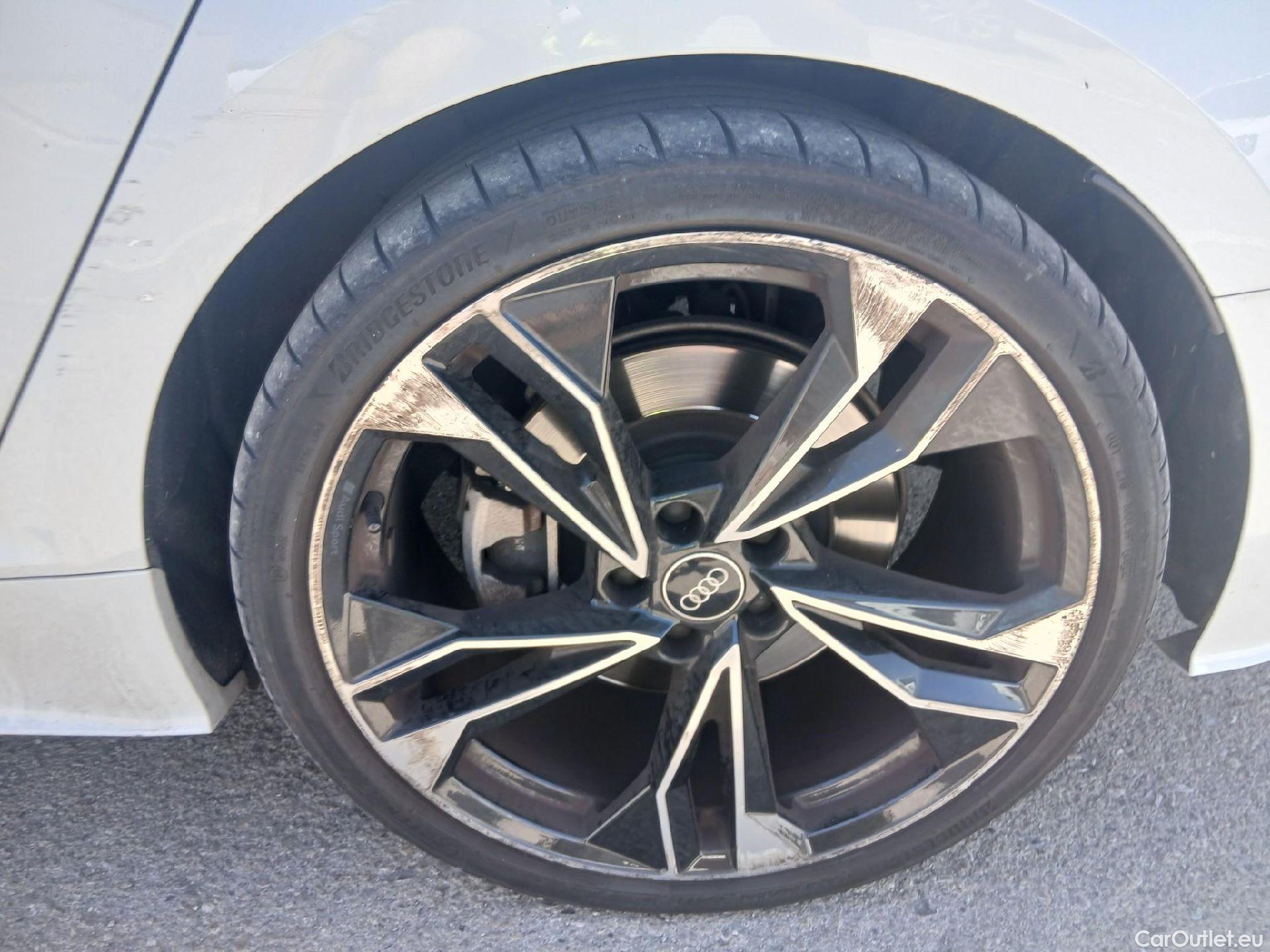  Audi  A5 Sportback AUDI A5 / 2019 / 5P / berlina con portón S Line 50 TDI 210kW quattro tiptr Sportb #16