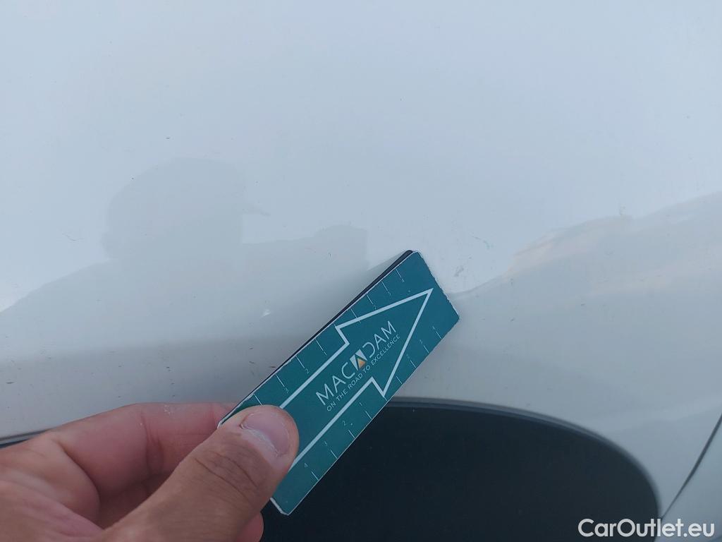  Citroen  C4 Cactus CITROEN  / 2018 / 5P / berlina con portón BlueHDi 74KW (100CV) S&S Feel #10